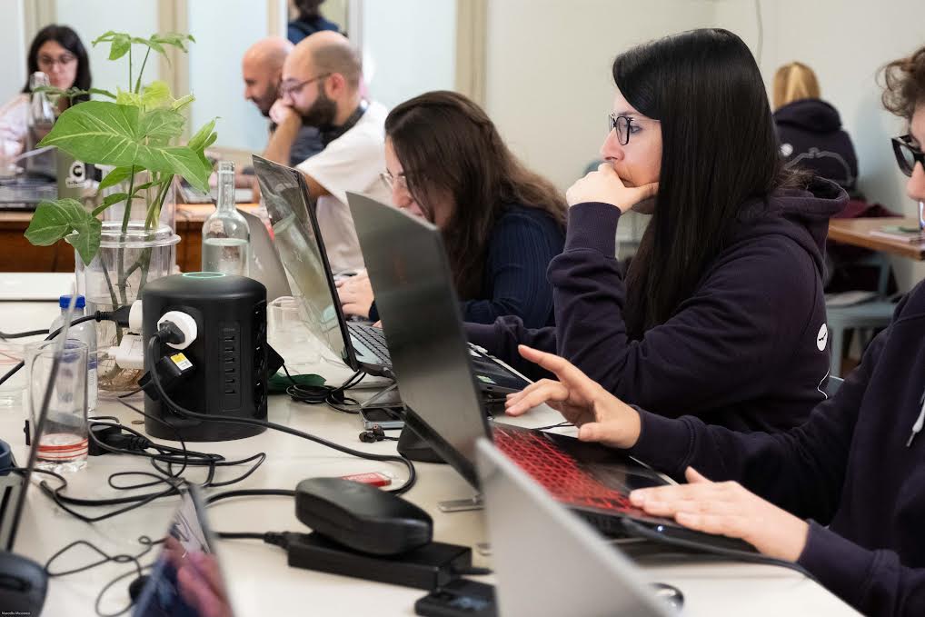 Develhope e Fondazione Vodafone insieme per la formazione e l’inserimento lavorativo dei giovani