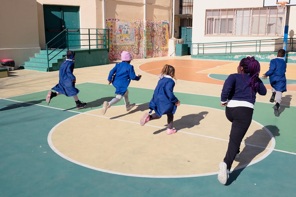 Learning Curve: la scuola raccontata da chi la vive ogni giorno, da chi la ricorda e da chi la immagina migliore